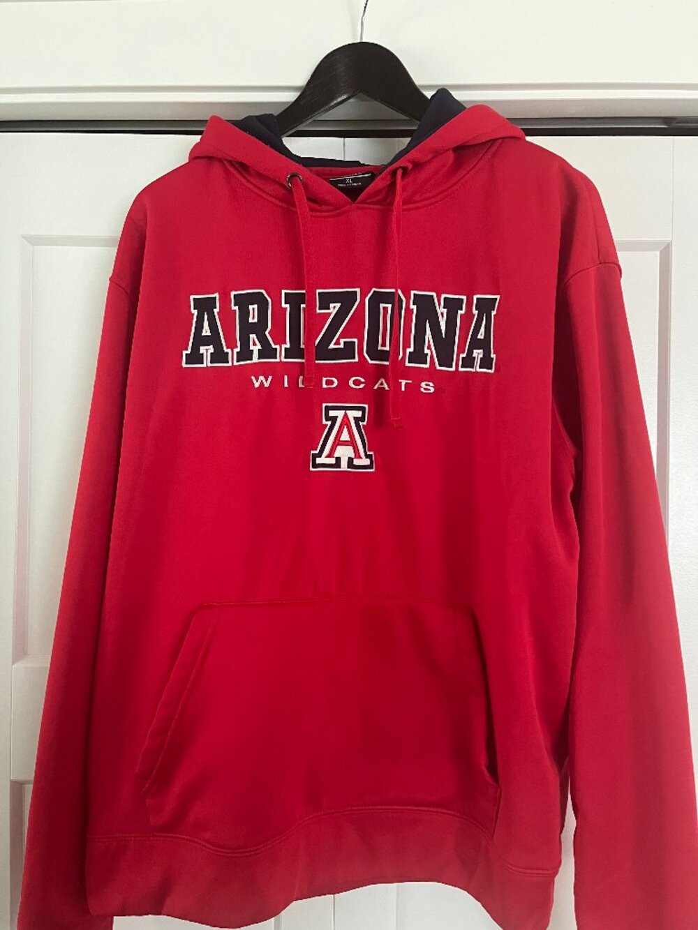 Arizona Wildcats Hoodie Sz XL Unisex. Excellent conditon!